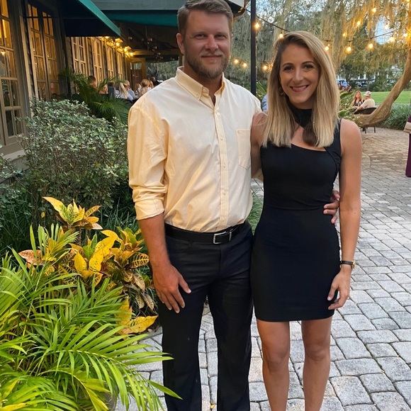 Meet your Posher, Jessica - Picture 1 of 3